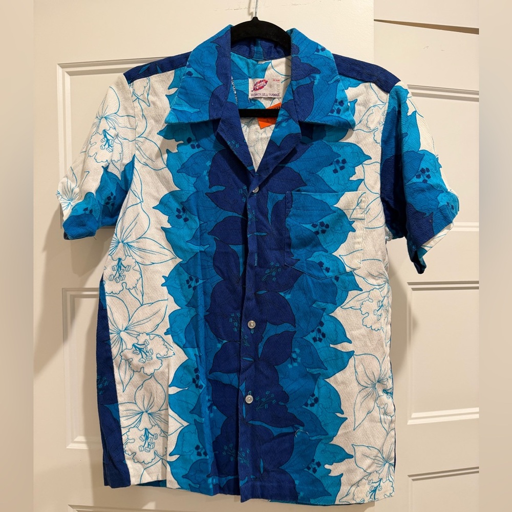 Vintage Tiki/Hawaiian Blue Floral Unisex Shirt